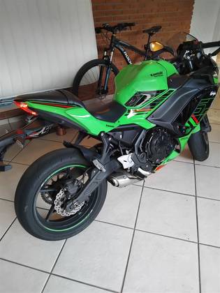KAWASAKI NINJA 650 KRT EDITION 